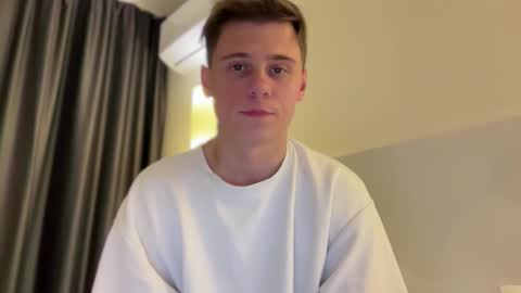 tyler_garrner online show from October 2025 05:33:02 PM