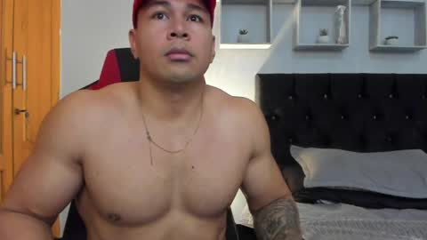 Snapshot of tyler_hank1 chatting on May 2026 12:56:02 PM tyler_hank1 online show from May 2026 12:56:02 PM
