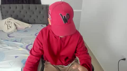 Snapshot of tyler_master24 chatting on October 2025 11:33:02 AM tyler online show from October 2025 11:33:02 AM