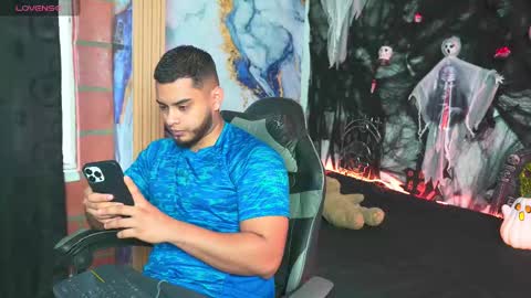 Tyler online show from October 2025 09:48:01 PM