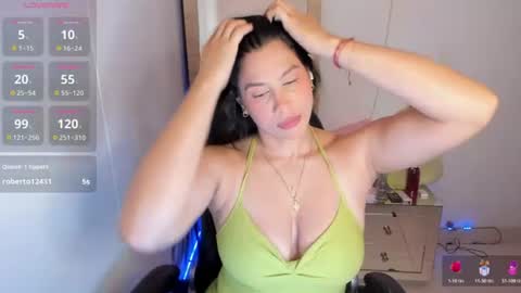 Snapshot of tylor_love chatting on July 2026 10:00:01 PM tylor_love online show from July 2026 10:00:01 PM