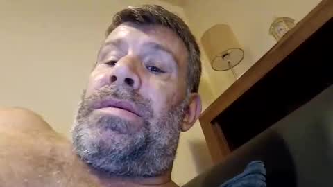 tyson2512 online show from December 2025 05:08:02 PM