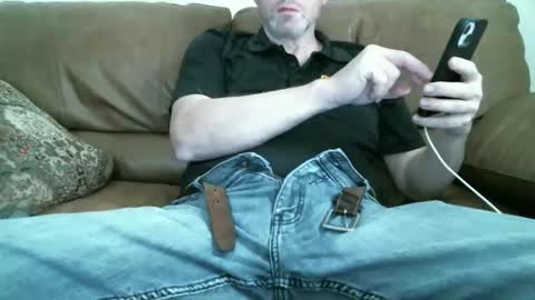 Mister F online show from November 2025 08:20:01 PM