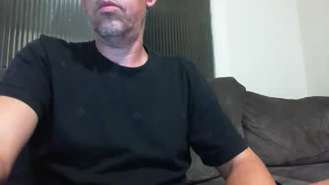 Snapshot of ucanwatchmeaus chatting on January 2026 04:44:01 PM UcanwatchmeAUS online show from January 2026 04:44:01 PM