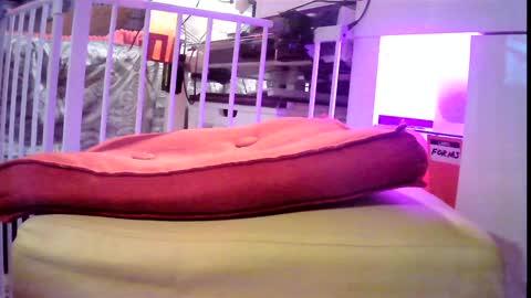 Snapshot of ucez2play chatting on December 2024 03:00:02 PM Daddy online show from December 2024 03:00:02 PM