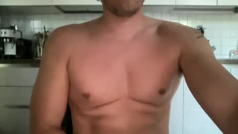 Snapshot of uddupugg chatting on June 2026 08:06:02 AM uddupugg online show from June 2026 08:06:02 AM