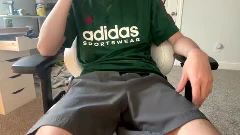 Love Lain online show from April 2026 11:08:02 PM