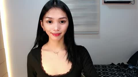 Snapshot of ughliah chatting on September 2025 09:44:01 AM urbbgirl alliah online show from September 2025 09:44:01 AM