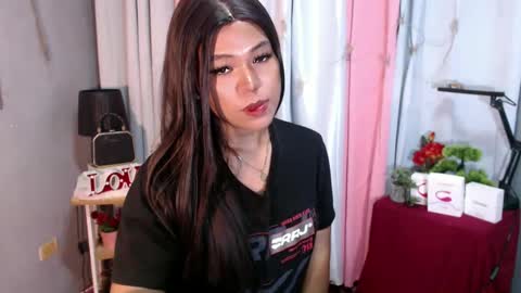 Snapshot of ugly_asianlover chatting on December 2024 03:31:02 PM rechelle online show from December 2024 03:31:02 PM