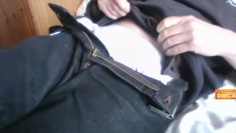 Hairy UK guy online show from March 2025 03:29:02 PM