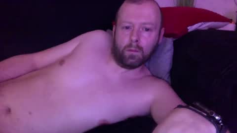 ukmatty3 online show from December 2024 01:48:01 AM