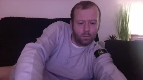 ukmatty3 online show from February 2025 01:02:02 AM