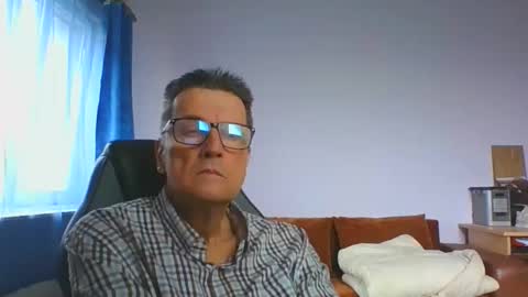 ulmeni4 online show from November 2025 09:23:01 AM