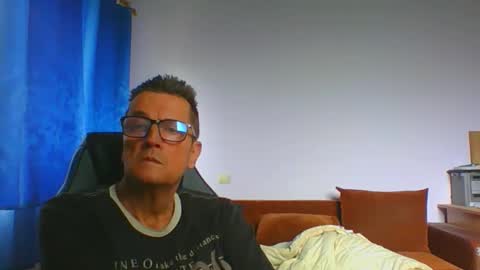 ulmeni4 online show from June 2026 06:15:02 AM