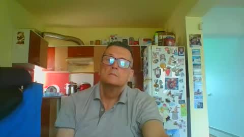 Snapshot of ulmeni7 chatting on May 2026 06:41:01 AM ulmeni7 online show from May 2026 06:41:01 AM
