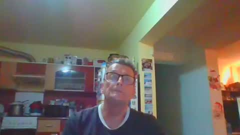 Snapshot of ulmeni7 chatting on May 2026 11:55:01 PM ulmeni7 online show from May 2026 11:55:01 PM
