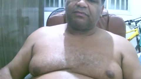 ulmo_br online show from November 2025 12:54:01 AM