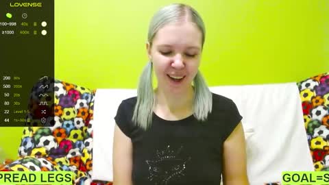 Snapshot of ultra_meow chatting on February 2025 07:16:01 PM Roxy online show from February 2025 07:16:01 PM