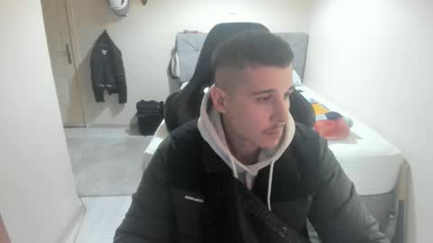 hi im mike tyson -  online show from November 2025 08:41:01 PM