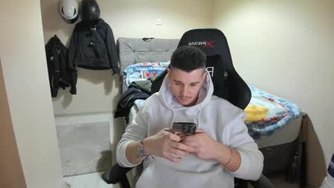 hi im mike tyson -  online show from February 2026 07:21:02 PM