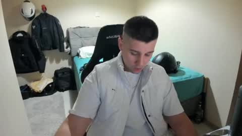 Snapshot of ulxer chatting on June 2026 04:22:01 PM hi im mike tyson - online show from June 2026 04:22:01 PM