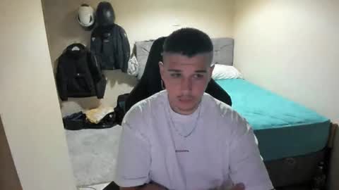 Snapshot of ulxer chatting on July 2026 07:09:01 PM hi im mike tyson - online show from July 2026 07:09:01 PM