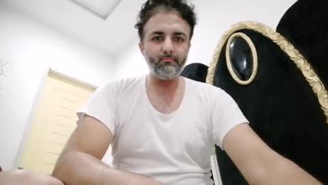 mysterious boy001 online show from January 2025 09:57:01 PM