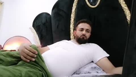 mysterious boy001 online show from January 2025 11:47:01 PM