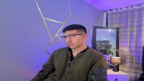 un_sluttyy online show from November 2025 11:40:02 AM