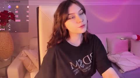 Snapshot of una_medisson chatting on December 2024 09:32:02 AM Una online show from December 2024 09:32:02 AM