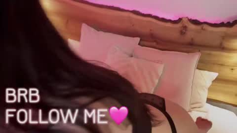 Snapshot of una_medisson chatting on December 2024 12:38:01 PM Una online show from December 2024 12:38:01 PM