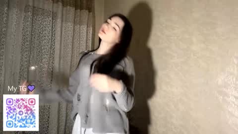 Snapshot of unaberto chatting on January 2026 12:22:02 PM Isobelle lisi online show from January 2026 12:22:02 PM