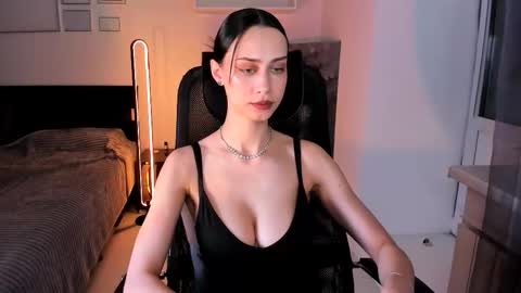 unaericaabistrong online show from March 2026 06:36:01 PM