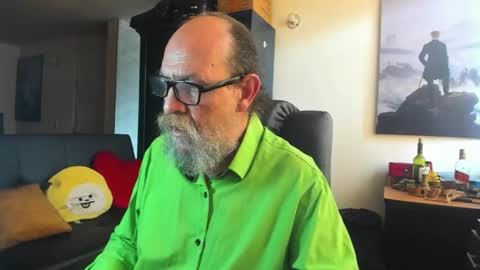 Snapshot of uncle_hottiecb chatting on May 2026 03:53:02 PM Uncle Hottie online show from May 2026 03:53:02 PM