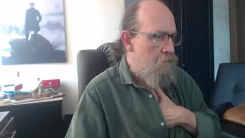 Snapshot of uncle_hottiecb chatting on June 2026 04:01:02 PM Uncle Hottie online show from June 2026 04:01:02 PM
