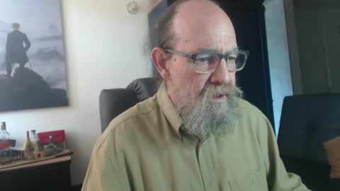 Snapshot of uncle_hottiecb chatting on July 2026 03:37:02 PM Uncle Hottie online show from July 2026 03:37:02 PM