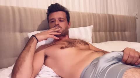 uncut_dick123455 online show from October 2025 06:47:01 PM