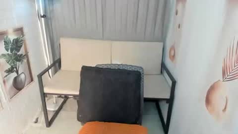 Snapshot of uncut_jelay chatting on March 2026 07:15:01 AM uncut_jelay online show from March 2026 07:15:01 AM