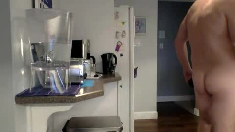 Snapshot of uncutabs123 chatting on January 2025 08:18:01 PM Buzz Bigcock online show from January 2025 08:18:01 PM