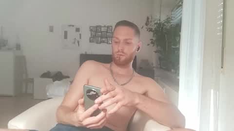 Snapshot of undercontrol069 chatting on October 2025 08:55:01 AM Slave4play online show from October 2025 08:55:01 AM