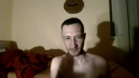 underguy19 online show from April 2026 09:46:01 PM