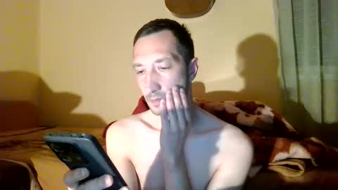 Snapshot of underguy19 chatting on May 2026 09:21:01 PM underguy19 online show from May 2026 09:21:01 PM