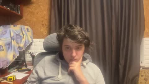 Anri online show from April 2026 10:58:02 PM