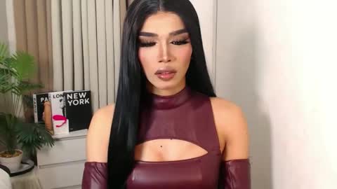 Miss Andrea online show from November 2025 01:12:02 PM