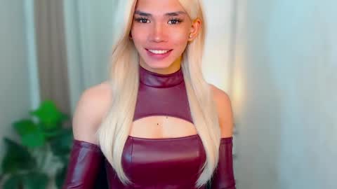 Miss Andrea online show from April 2026 06:53:02 PM