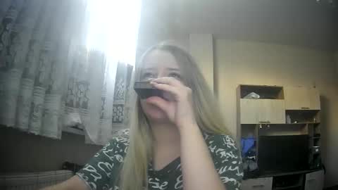 Snapshot of universeemily chatting on October 2025 07:53:01 AM UniverseEmily online show from October 2025 07:53:01 AM