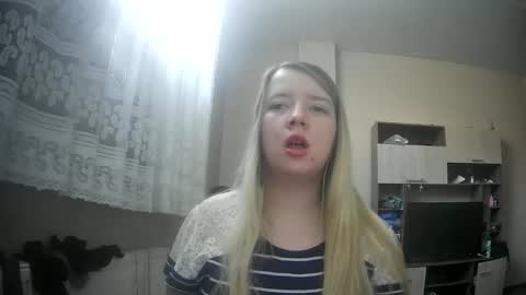 Snapshot of universeemily chatting on October 2025 06:10:01 AM UniverseEmily online show from October 2025 06:10:01 AM