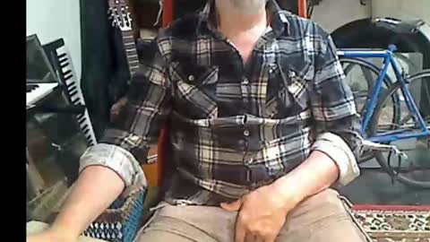 Snapshot of updownunder chatting on September 2025 01:22:01 AM Freddie online show from September 2025 01:22:01 AM