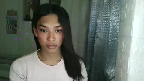 ur_dazzlingmorenaxx online show from November 2025 02:17:02 AM