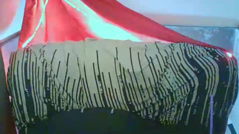 Snapshot of ur_dominatrix chatting on March 2026 09:09:02 AM MISS ANNA online show from March 2026 09:09:02 AM